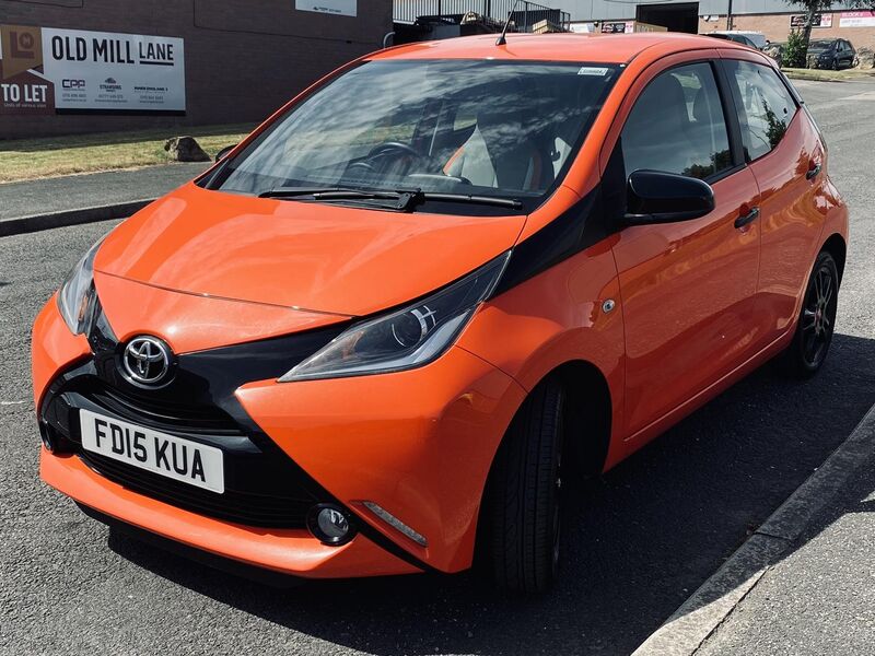 TOYOTA AYGO