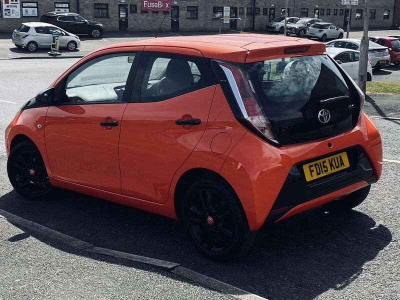 TOYOTA AYGO