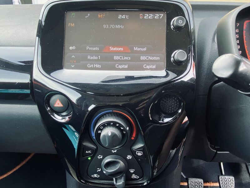 TOYOTA AYGO