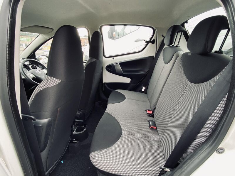 TOYOTA AYGO