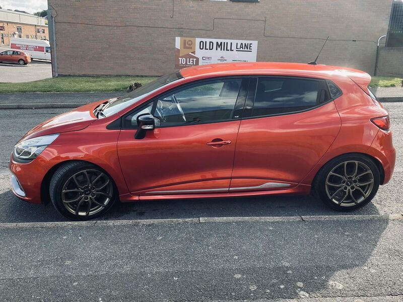 RENAULT CLIO