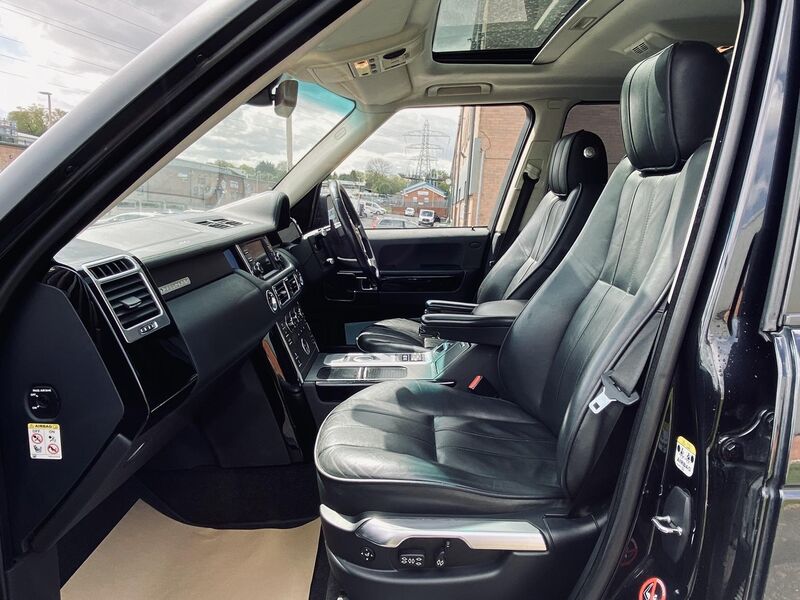 LAND ROVER RANGE ROVER