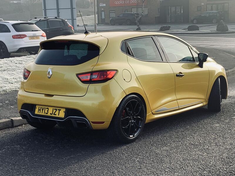 RENAULT CLIO