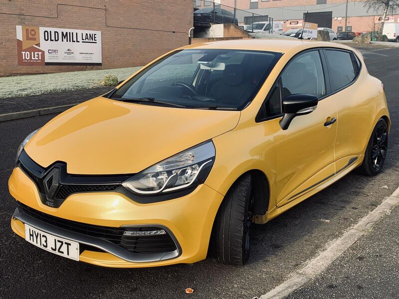 RENAULT CLIO