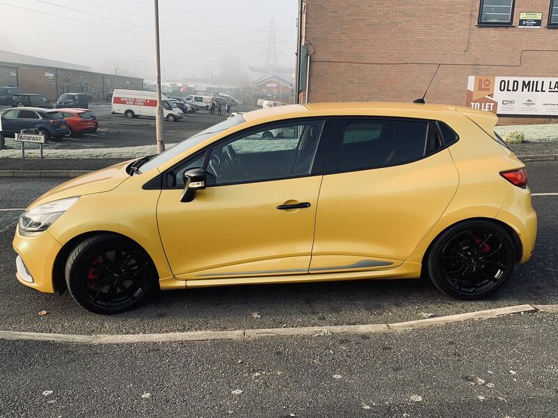 RENAULT CLIO