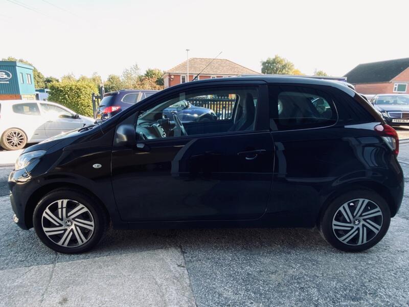 PEUGEOT 108
