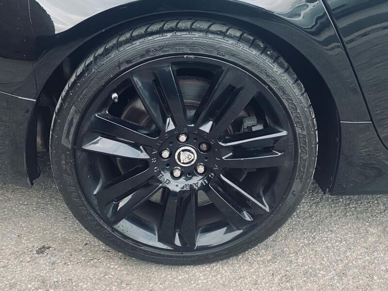 JAGUAR XF