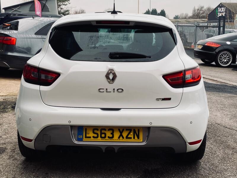 RENAULT CLIO
