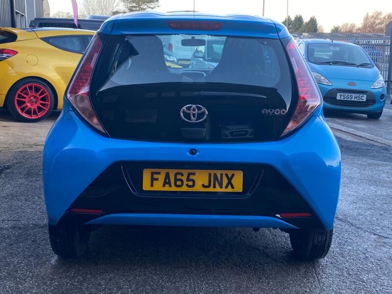 TOYOTA AYGO