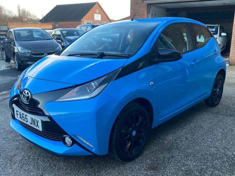 TOYOTA AYGO