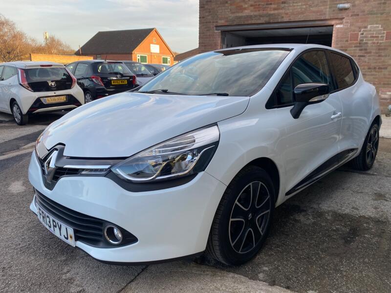 RENAULT CLIO