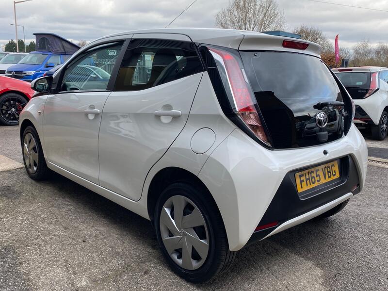 TOYOTA AYGO