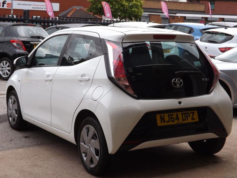 TOYOTA AYGO