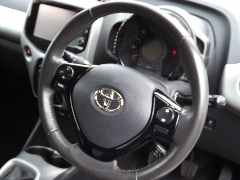 TOYOTA AYGO