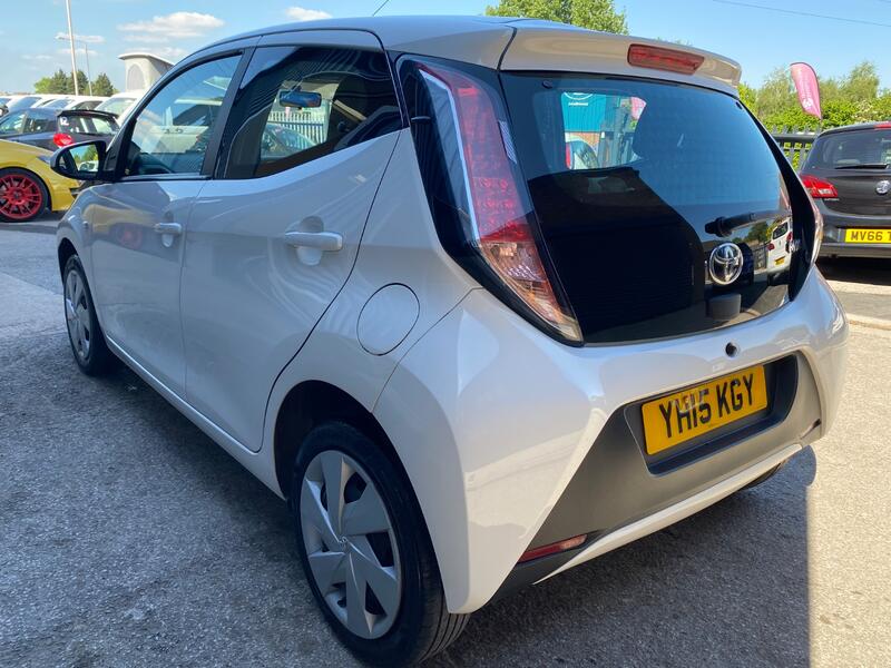 TOYOTA AYGO