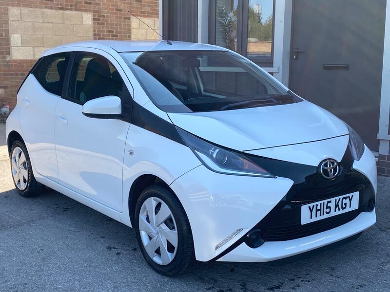 TOYOTA AYGO